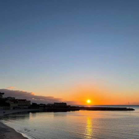 Tout Proche Gare Et Port, Vue Mer, Clim Et Parking باندول المظهر الخارجي الصورة
